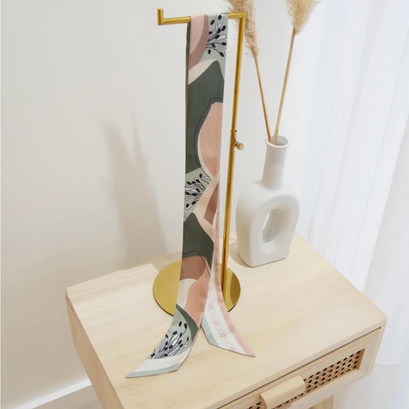 NEW Fleuron BLOOM BANDEAU 5X120CM in 
VERT AMANDE - Picture 3 of 7